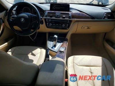 Zdjęcie 8 z 13 samochodu: 2016 BMW 320 I VIN:WBA8A9C56GK618317 - miniatura