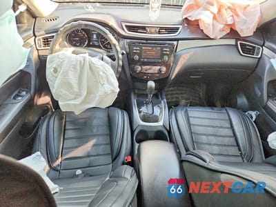 Zdjęcie 8 z 13 samochodu: 2016 NISSAN ROGUE S VIN:KNMAT2MV8GP604975 - miniatura