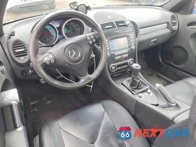 Zdjęcie 8 z 12 samochodu: 2005 MERCEDES-BENZ SLK 350 VIN:WDBWK56F85F025308 - miniatura