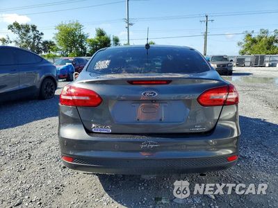 Zdjęcie 6 z 12 samochodu: 2016 FORD FOCUS VIN:1FADP3F24GL236463 - miniatura