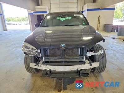 Piąte zdjęcie samochodu w środku: 2017 BMW X5 XDRIVE35I VIN:5UXKR0C32H0V78311 - miniatura