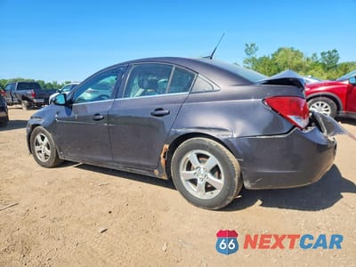 Drugie zdjęcie samochodu z przodu: 2014 CHEVROLET CRUZE LT VIN:1G1PC5SBXE7212283 - miniatura
