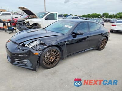 2014 PORSCHE PANAMERA S WP0AB2A70EL056354 - główne zdjęcie licytacji z USA - miniatura