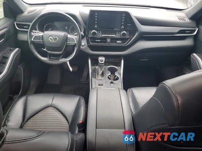 Zdjęcie 8 z 13 samochodu: 2022 TOYOTA HIGHLANDER XSE VIN:5TDLZRAH2NS131155 - miniatura