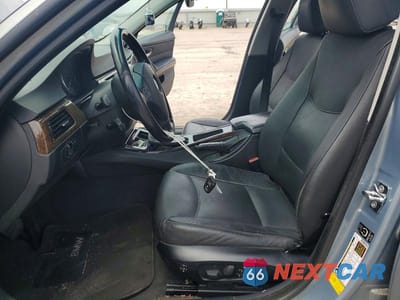 Zdjęcie 7 z 12 samochodu: 2006 BMW 325 I VIN:WBAVB13506K000894 - miniatura