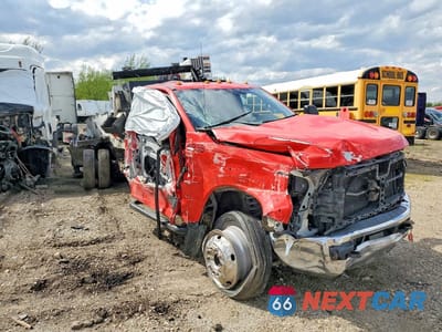 Czwarte zdjęcie samochodu z boku: 2017 FORD F550 SUPER DUTY VIN:1FDUF5GT1HDA04894 - miniatura