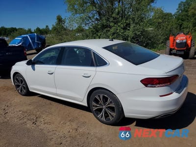 Drugie zdjęcie samochodu z przodu: 2022 VOLKSWAGEN PASSAT SE VIN:1VWSA7A3XNC001554 - miniatura