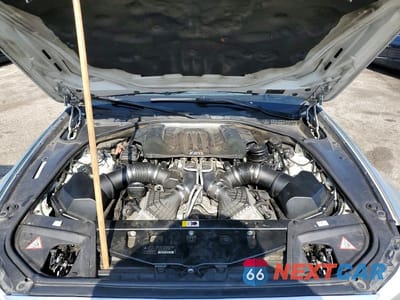 Zdjęcie 11 z 12 samochodu: 2013 BMW M5 VIN:WBSFV9C57DD095686 - miniatura