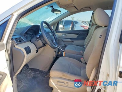 Zdjęcie 7 z 13 samochodu: 2014 HONDA ODYSSEY LX VIN:5FNRL5H21EB050853 - miniatura