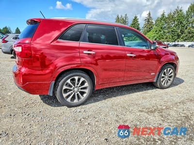 Trzecie zdjęcie samochodu z tyłu: 2014 KIA SORENTO SX VIN:5XYKWDA7XEG523067 - miniatura