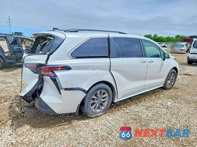 Trzecie zdjęcie samochodu z tyłu: 2023 TOYOTA SIENNA XLE VIN:5TDJSKFC4PS094774 - miniatura