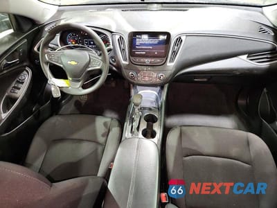 Zdjęcie 8 z 12 samochodu: 2024 CHEVROLET MALIBU LT VIN:1G1ZD5ST9RF214701 - miniatura