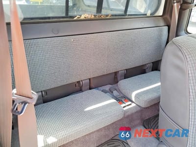 Zdjęcie 10 z 12 samochodu: 1990 TOYOTA PICKUP DELUXE VIN:JT4VN13D2L5025274 - miniatura