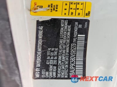 Zdjęcie 12 z 12 samochodu: 2013 BMW 128 I VIN:WBAUP9C58DVS95279 - miniatura
