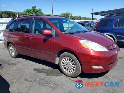 Czwarte zdjęcie samochodu z boku: 2010 TOYOTA SIENNA XLE VIN:5TDYK4CC7AS318304 - miniatura