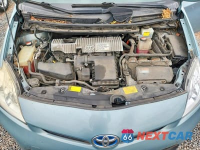 Zdjęcie 11 z 12 samochodu: 2014 TOYOTA PRIUS TWO VIN:JTDKN3DU7E1838973 - miniatura