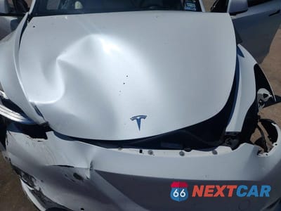 Zdjęcie 11 z 13 samochodu: 2020 TESLA MODEL Y VIN:5YJYGDEE6LF014498 - miniatura