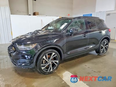 2020 VOLVO XC40 T5 R-DESIGN YV4162UM8L2274919 - główne zdjęcie licytacji z USA - miniatura