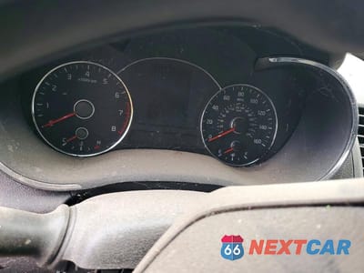 Zdjęcie 9 z 12 samochodu: 2017 KIA FORTE LX VIN:KNAFK5A84H5714022 - miniatura