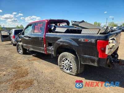 Drugie zdjęcie samochodu z przodu: 2017 FORD F350 SUPER DUTY VIN:1FT8W3BT3HED97163 - miniatura