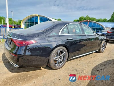 Trzecie zdjęcie samochodu z tyłu: 2026 MERCEDES-BENZ S 580 4MATIC VIN:W1K6G7GB3TA372121 - miniatura