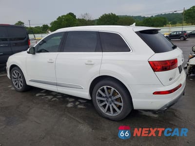Drugie zdjęcie samochodu z przodu: 2017 AUDI Q7 PREMIUM PLUS VIN:WA1LAAF72HD010208 - miniatura