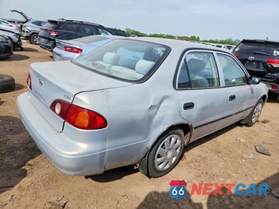 Trzecie zdjęcie samochodu z tyłu: 2001 TOYOTA COROLLA CE VIN:1NXBR12E31Z500978 - miniatura