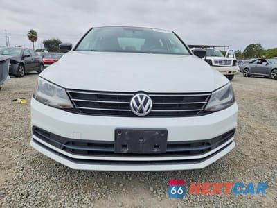Piąte zdjęcie samochodu w środku: 2015 VOLKSWAGEN JETTA SE VIN:3VWD17AJ6FM418712 - miniatura