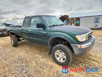 Czwarte zdjęcie samochodu z boku: 2000 TOYOTA TACOMA XTRACAB PRERUNNER VIN:4TASN92N0YZ644883 - miniatura