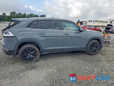 Trzecie zdjęcie samochodu z tyłu: 2024 VOLKSWAGEN ATLAS CROSS SPORT SE VIN:1V2KE2CA9RC258523 - miniatura
