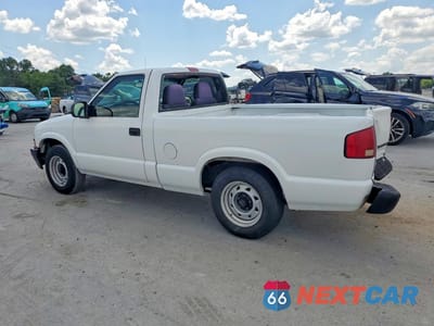Drugie zdjęcie samochodu z przodu: 2003 CHEVROLET S TRUCK S10 VIN:1GCCS14H938216836 - miniatura