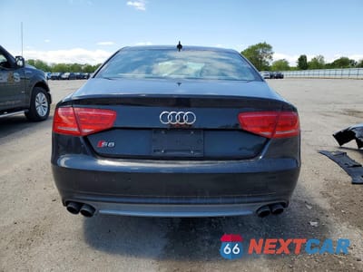 Zdjęcie 6 z 13 samochodu: 2013 AUDI S8 QUATTRO VIN:WAUD2AFD7DN029657 - miniatura