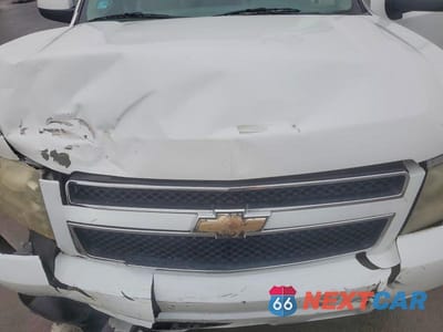 Zdjęcie 12 z 14 samochodu: 2008 CHEVROLET SUBURBAN K1500 LS VIN:1GNFK16398J231228 - miniatura