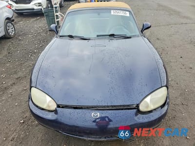 Piąte zdjęcie samochodu w środku: 1999 MAZDA MX-5 MIATA VIN:JM1NB3534X0120768 - miniatura