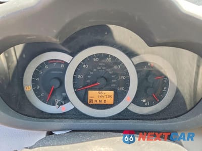Zdjęcie 9 z 13 samochodu: 2011 TOYOTA RAV4 BASE VIN:2T3KF4DV8BW054682 - miniatura