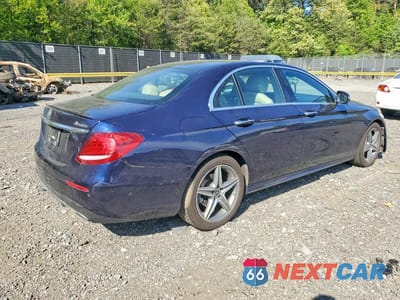 Trzecie zdjęcie samochodu z tyłu: 2018 MERCEDES-BENZ E 300 4MATIC VIN:WDDZF4KB4JA404853 - miniatura