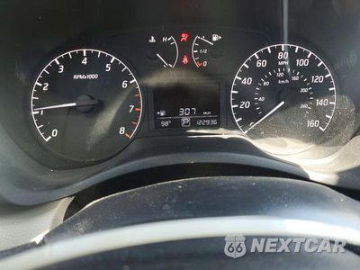 Zdjęcie 9 z 12 samochodu: 2017 NISSAN SENTRA S VIN:3N1AB7AP2HL638755 - miniatura