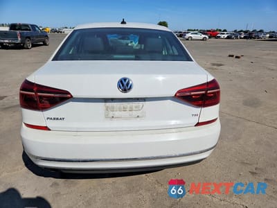 Zdjęcie 6 z 12 samochodu: 2019 VOLKSWAGEN PASSAT WOLFSBURG VIN:1VWLA7A3XKC004938 - miniatura