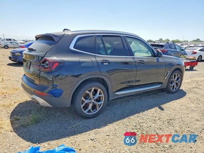 Trzecie zdjęcie samochodu z tyłu: 2022 BMW X3 SDRIVE30I VIN:5UX43DP01N9N22711 - miniatura