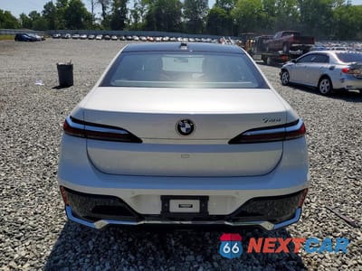 Zdjęcie 6 z 12 samochodu: 2023 BMW 740 I VIN:WBA23EH01PCM21670 - miniatura