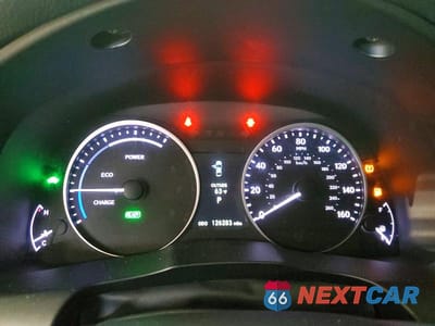 Zdjęcie 9 z 12 samochodu: 2013 LEXUS ES 300H VIN:JTHBW1GG9D2037895 - miniatura