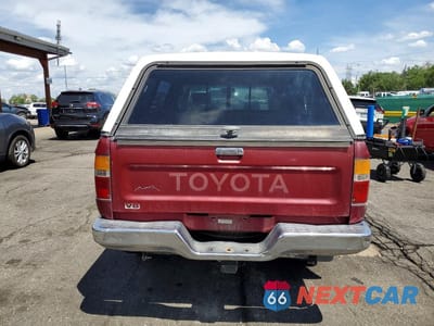 Zdjęcie 6 z 12 samochodu: 1990 TOYOTA PICKUP DELUXE VIN:JT4VN13D2L5025274 - miniatura