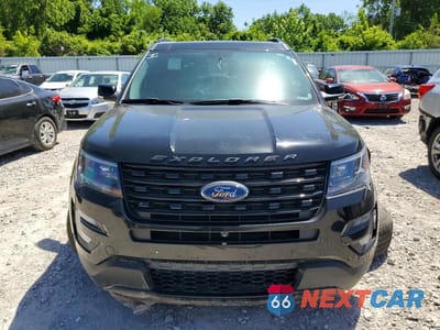 Piąte zdjęcie samochodu w środku: 2017 FORD EXPLORER SPORT VIN:1FM5K8GT8HGB89610 - miniatura