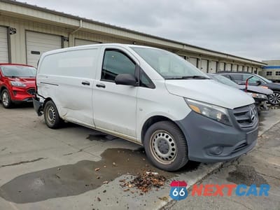 Czwarte zdjęcie samochodu z boku: 2020 MERCEDES BENZ METRIS VIN:W1YV0BEY4L3739385 - miniatura
