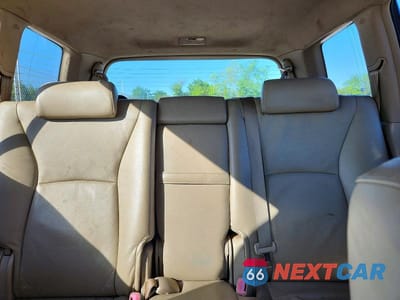 Zdjęcie 10 z 14 samochodu: 2005 TOYOTA HIGHLANDER LIMITED VIN:JTEEP21A450084007 - miniatura