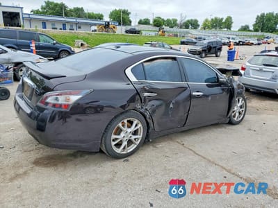 Trzecie zdjęcie samochodu z tyłu: 2014 NISSAN MAXIMA 3.5 SV VIN:1N4AA5AP7EC432686 - miniatura