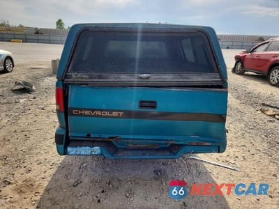 Zdjęcie 6 z 12 samochodu: 1995 CHEVROLET S TRUCK S10 VIN:1GCCS19W7S8191084 - miniatura