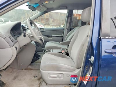 Zdjęcie 7 z 13 samochodu: 2005 TOYOTA SIENNA LE 7 PASSENGER VIN:5TDZA23CX5S222250 - miniatura