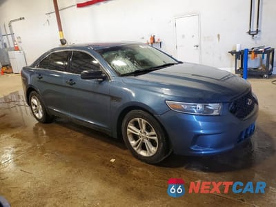 Czwarte zdjęcie samochodu z boku: 2018 FORD TAURUS POLICE INTERCEPTOR VIN:1FAHP2MT5JG133530 - miniatura
