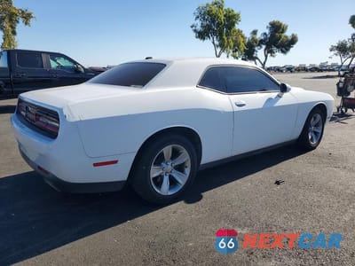 Trzecie zdjęcie samochodu z tyłu: 2015 DODGE CHALLENGER SXT VIN:2C3CDZAG6FH816544 - miniatura